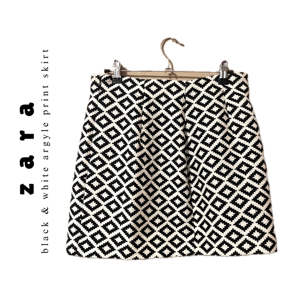 Zara Black and White Argyle Mini Skirt